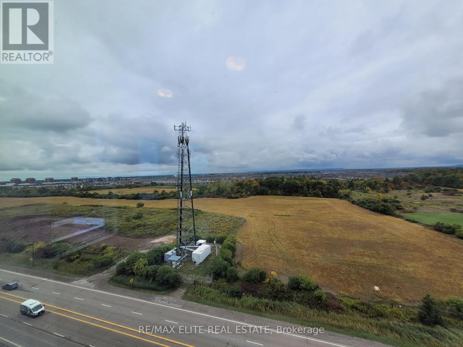 1104 - 3240 WILLIAM COLTSON AVENUE