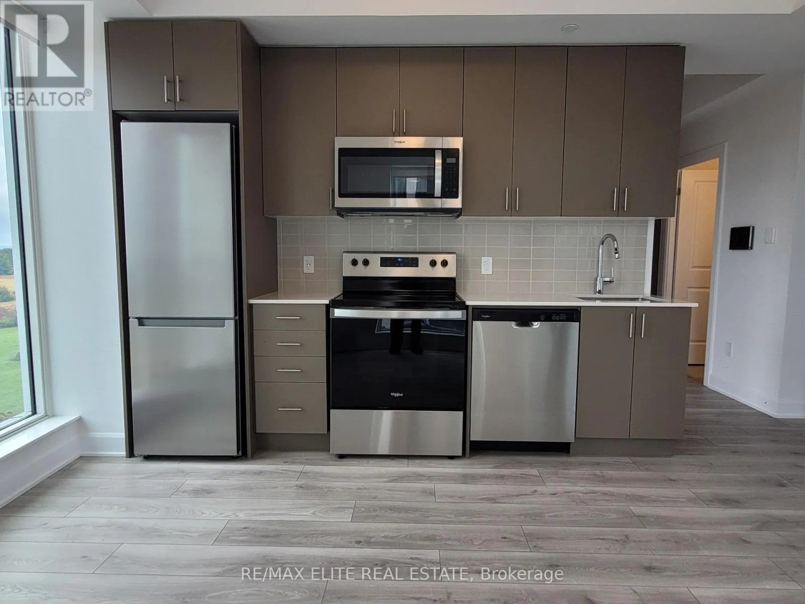 1104 - 3240 WILLIAM COLTSON AVENUE