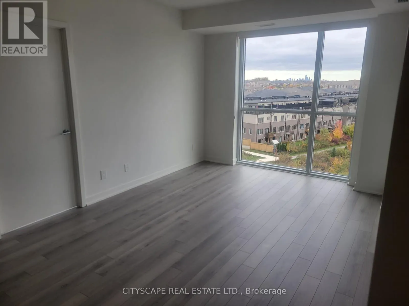 603 - 3071 TRAFALGAR ROAD