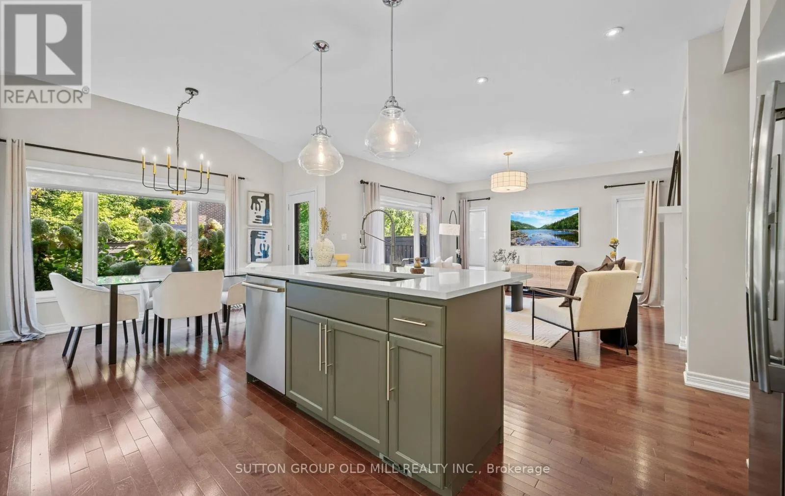 3304 STALYBRIDGE DRIVE