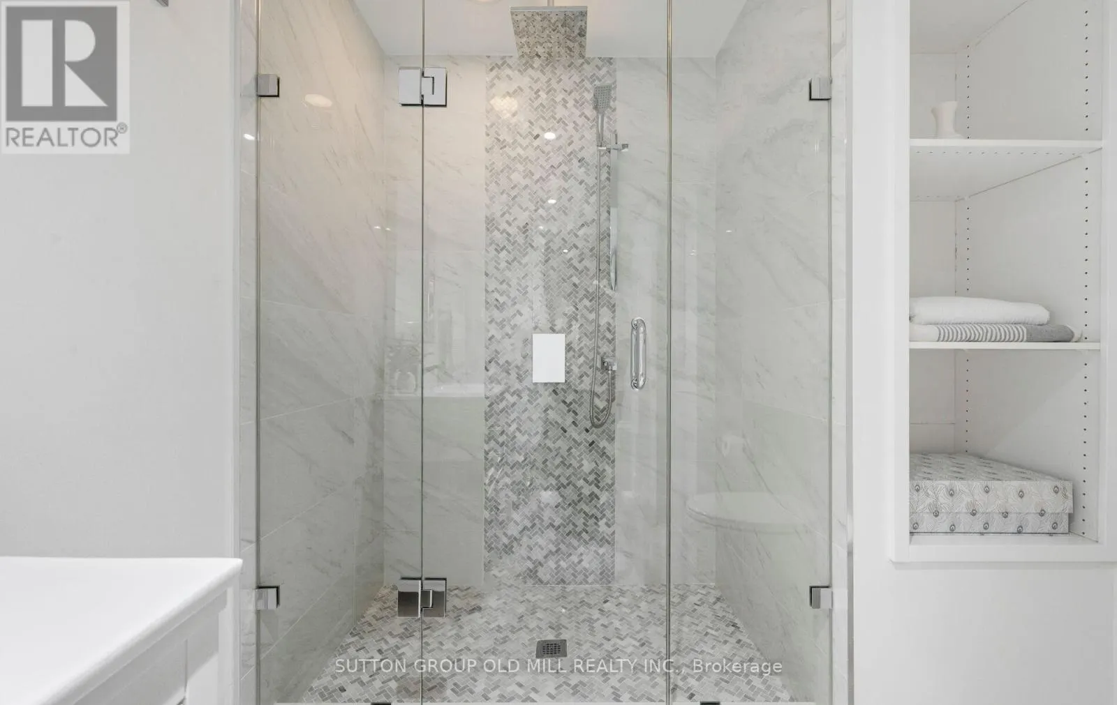 3304 STALYBRIDGE DRIVE