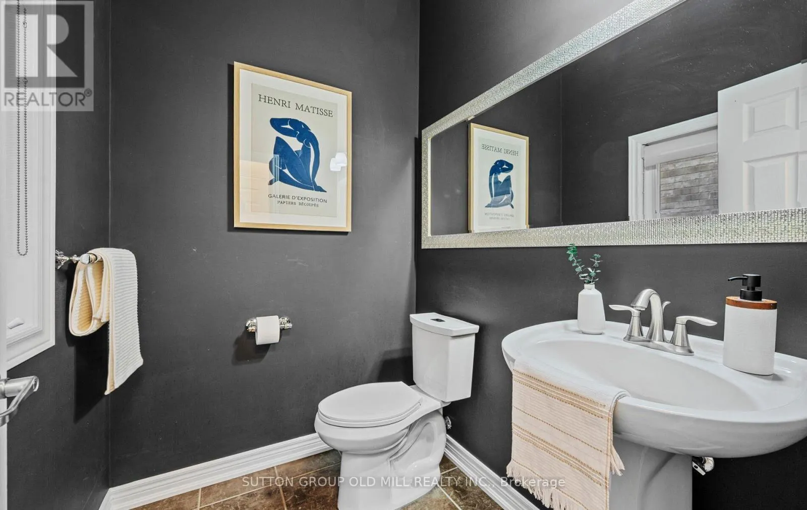 3304 STALYBRIDGE DRIVE