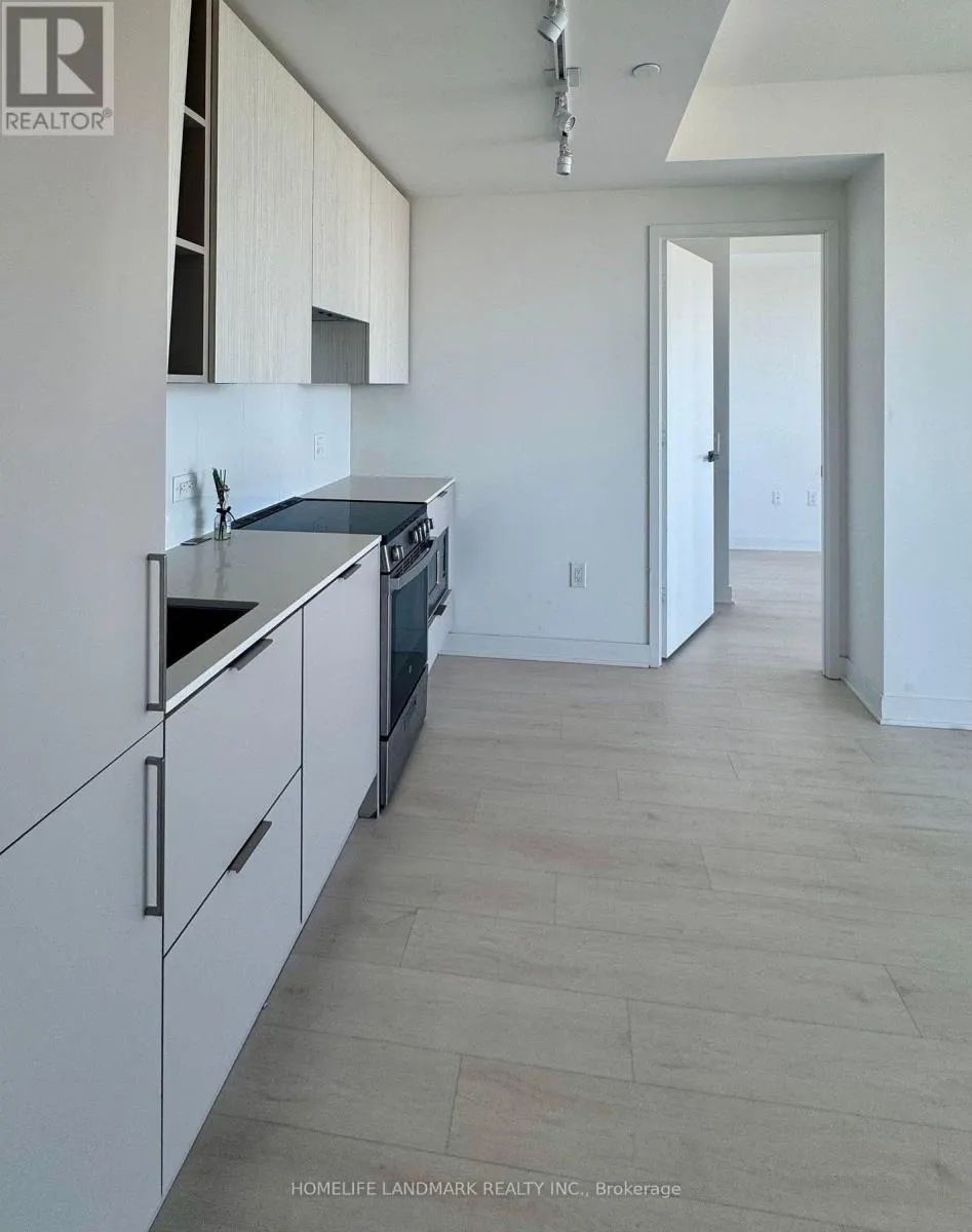 5401 - 3900 CONFEDERATION PARKWAY