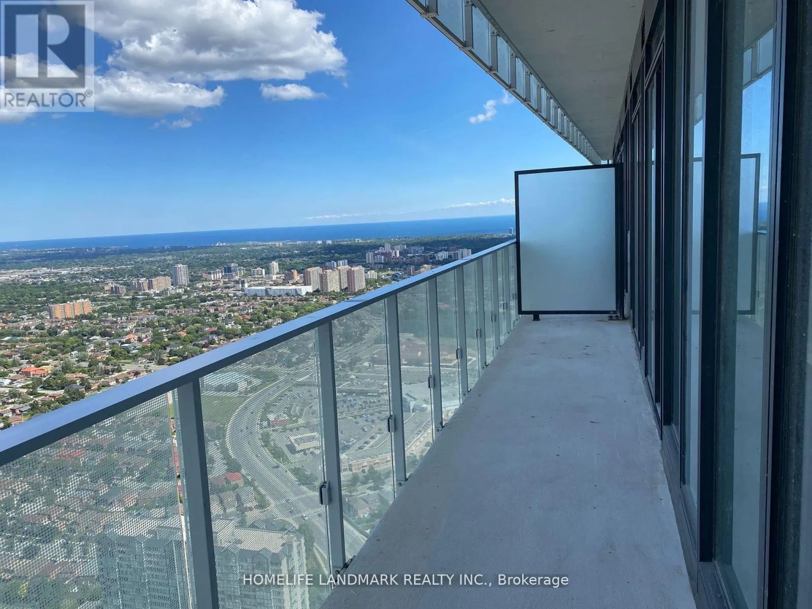 5401 - 3900 CONFEDERATION PARKWAY