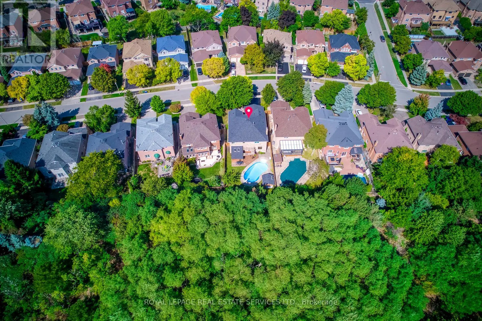 1366 FIELDCREST LANE