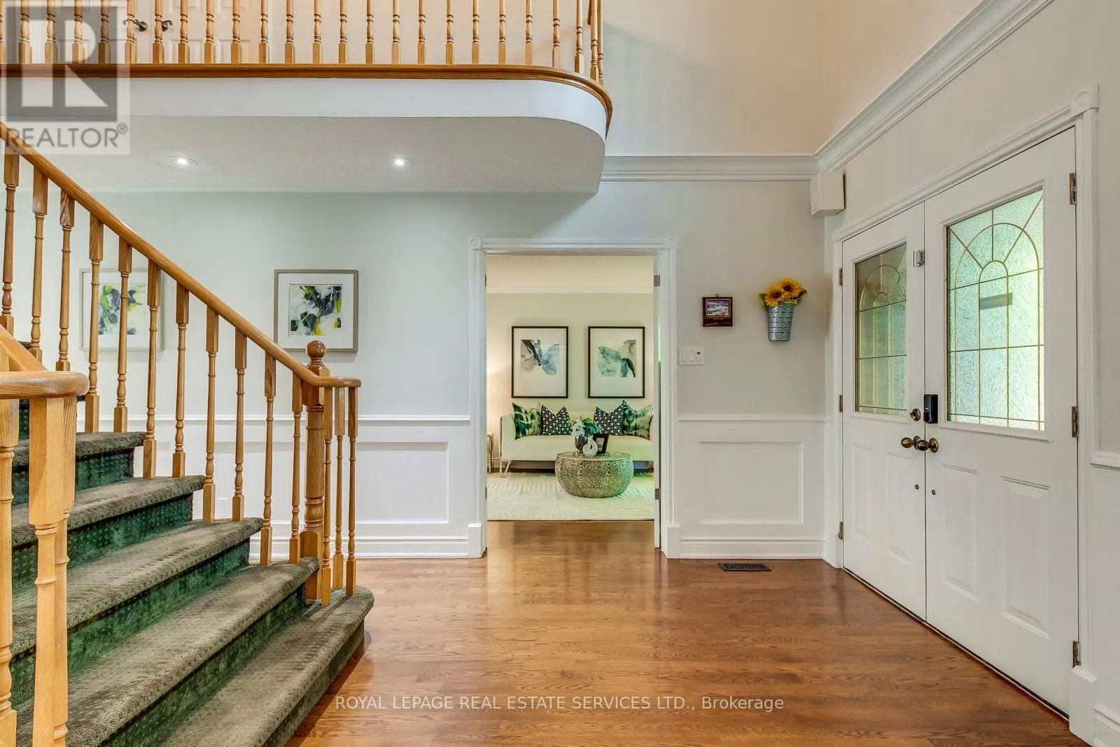 1366 FIELDCREST LANE