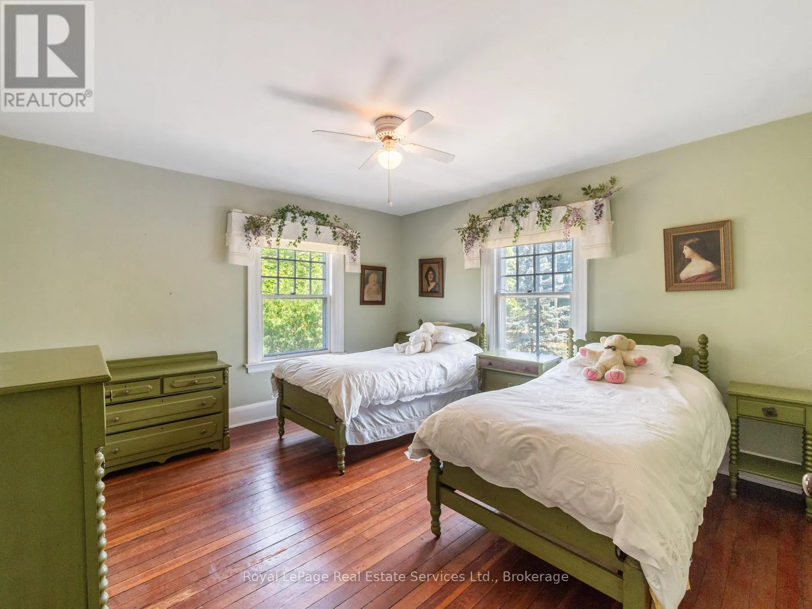 3175 LAKESHORE ROAD W