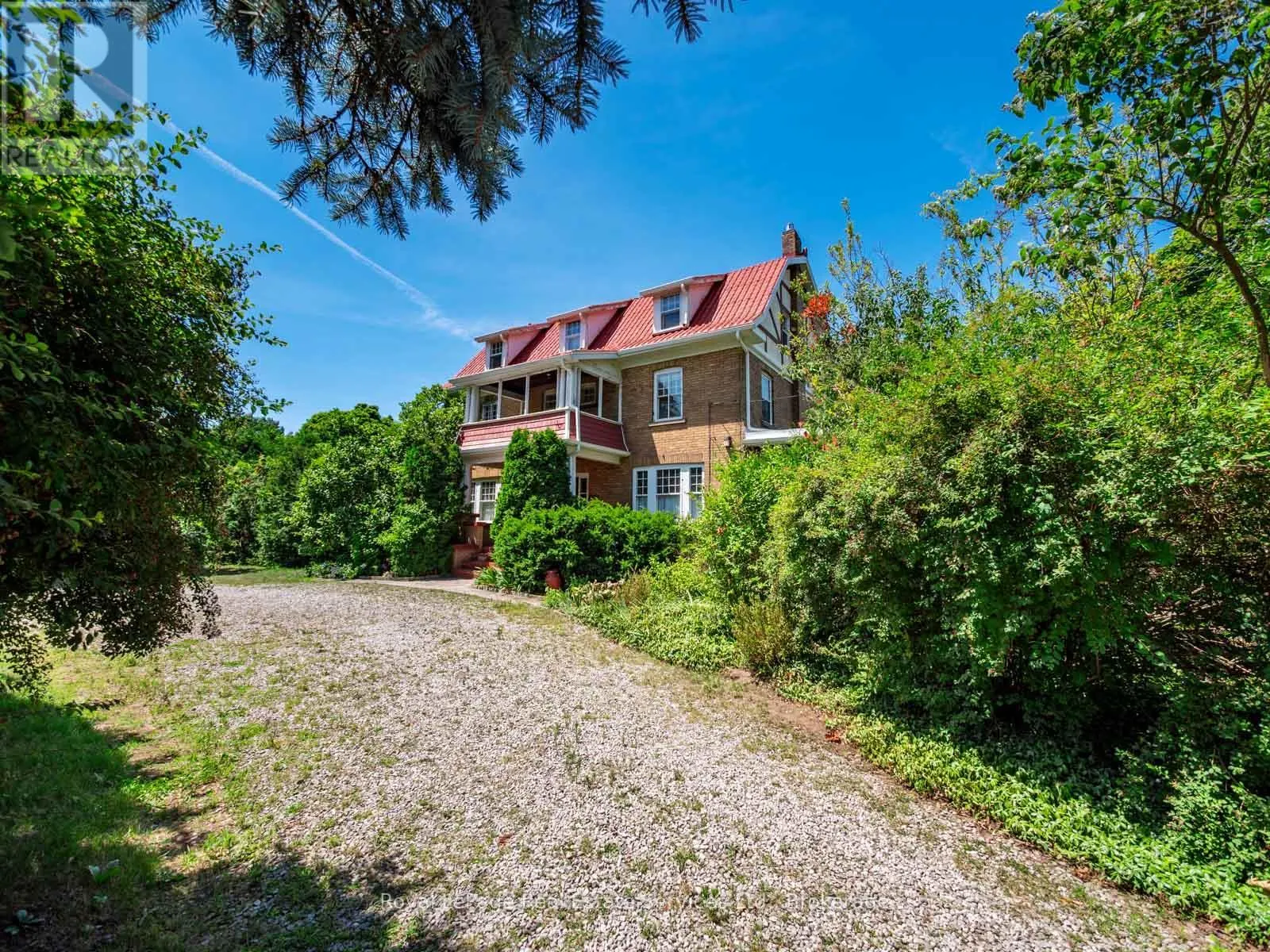 3175 LAKESHORE ROAD W