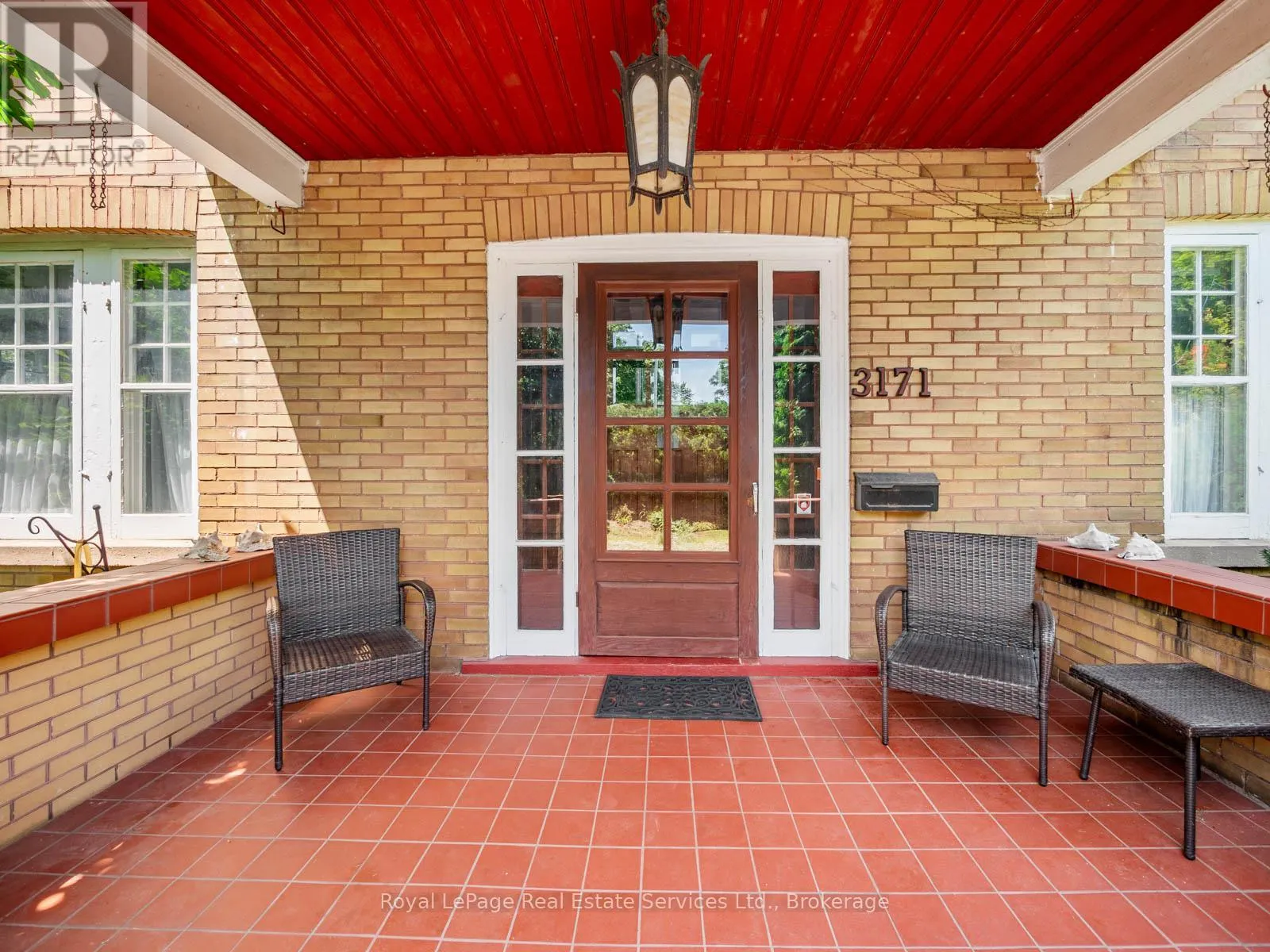 3175 LAKESHORE ROAD W