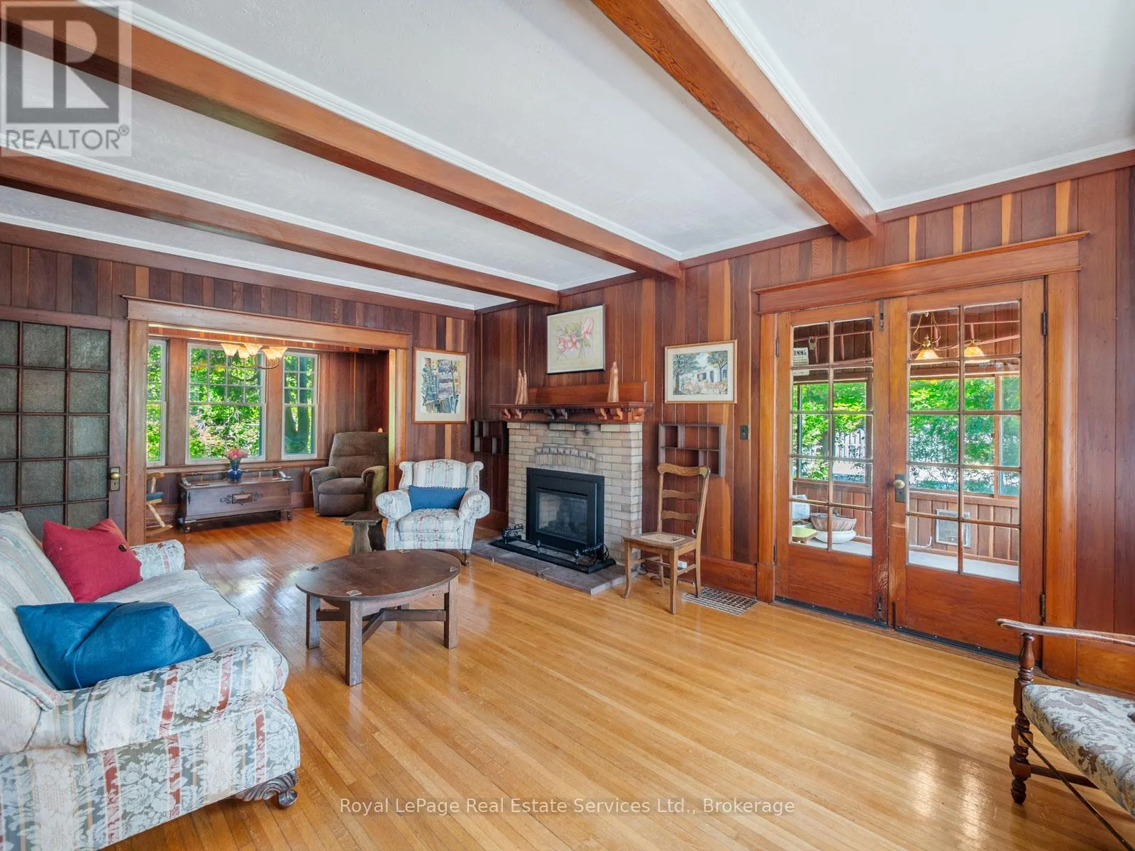 3175 LAKESHORE ROAD W