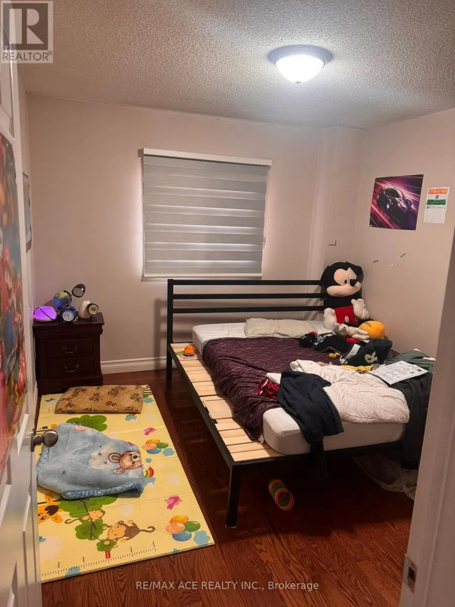 26 BROWNRIDGE COURT N