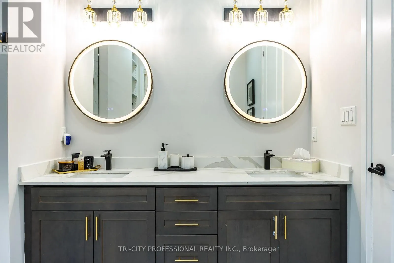 67 EBERLY WOODS DRIVE