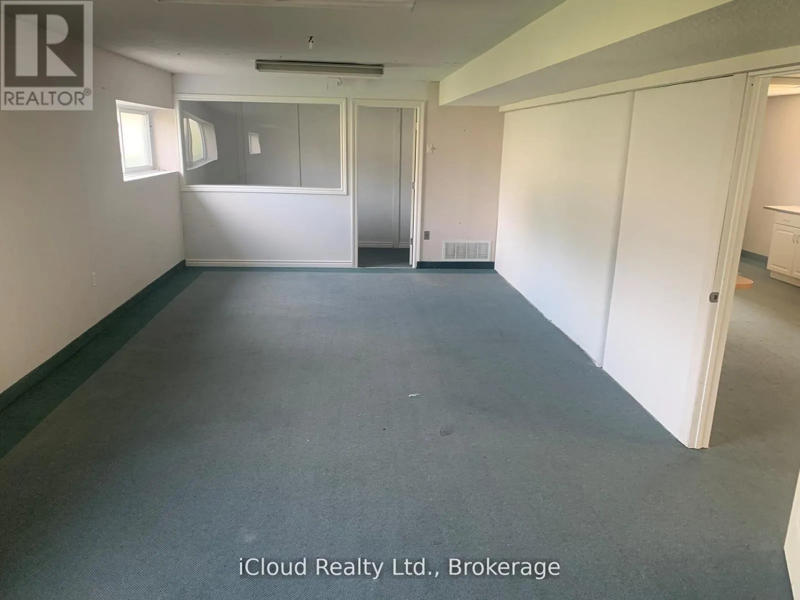 1649 CREDITON PARKWAY