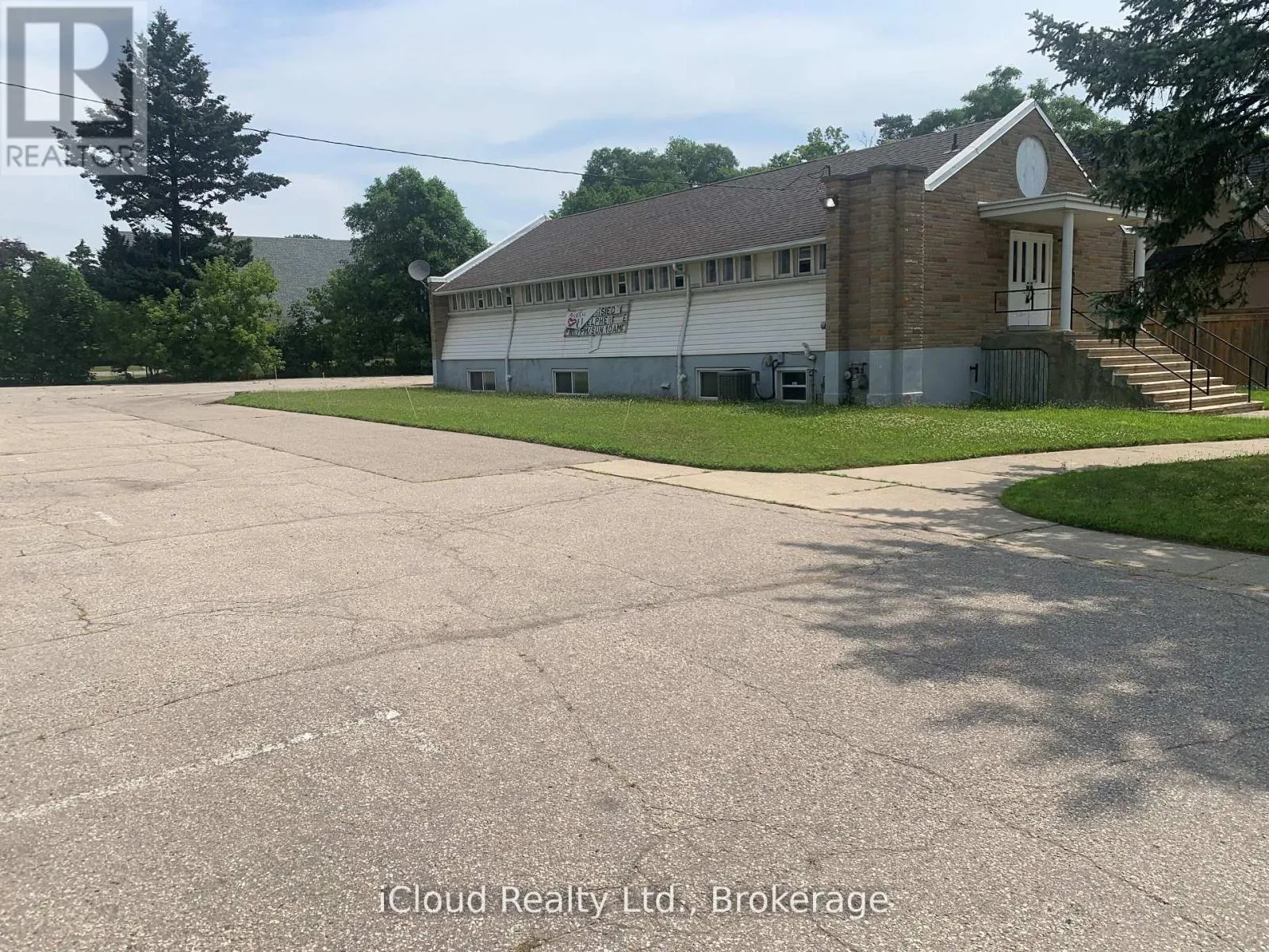 1649 CREDITON PARKWAY