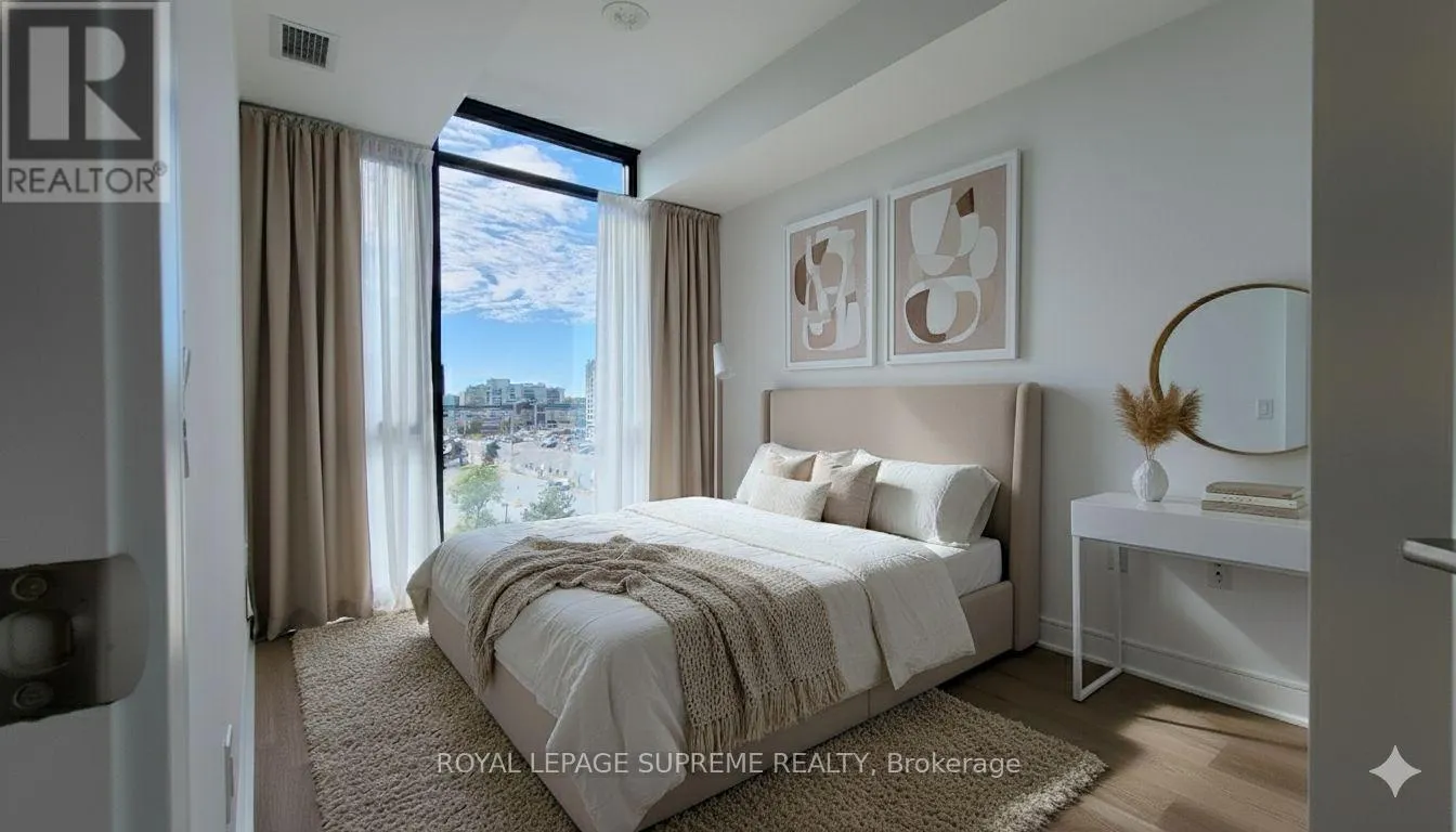 424 - 86 DUNDAS STREET E