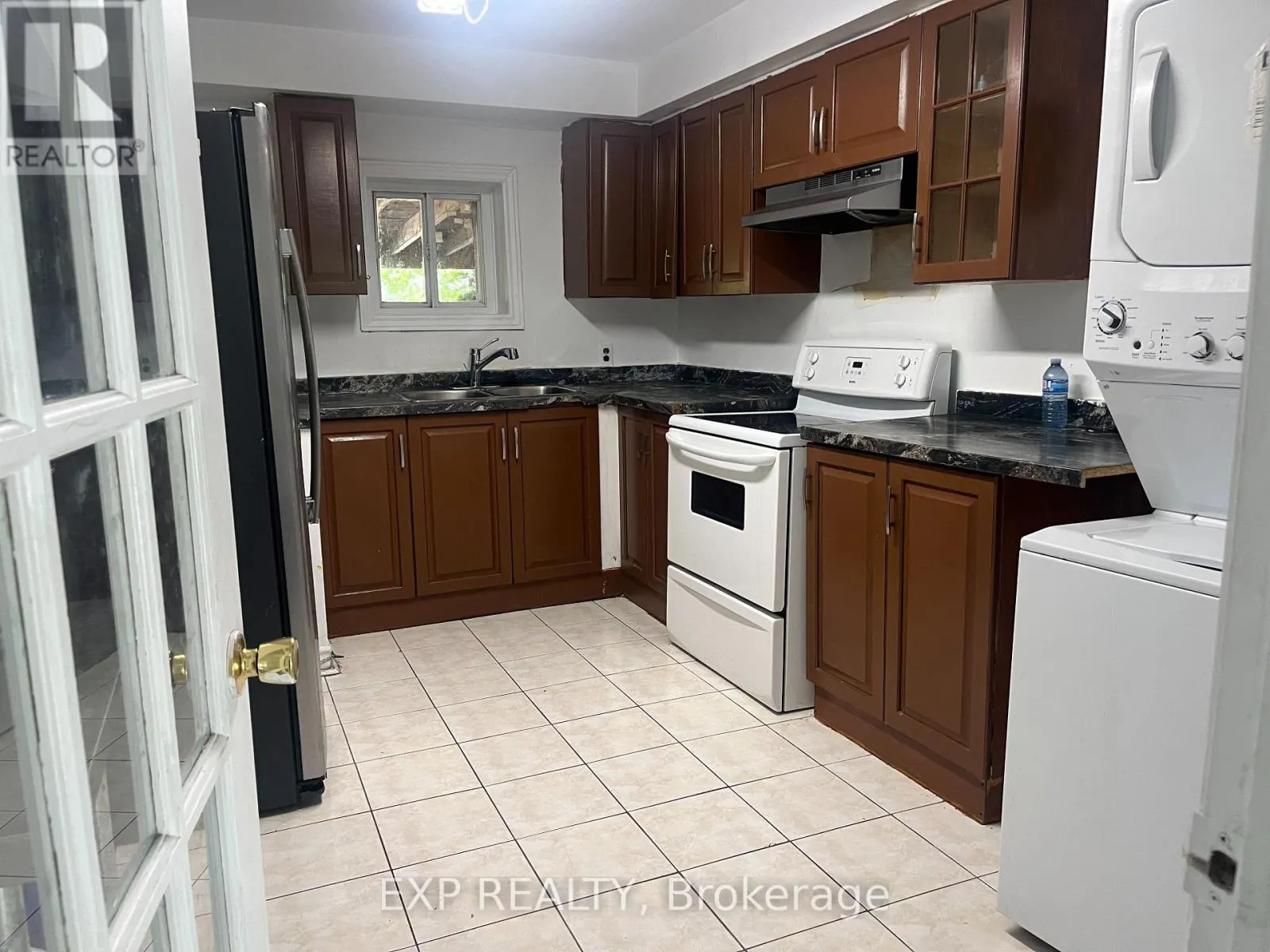 3215 PARKERHILL ROAD