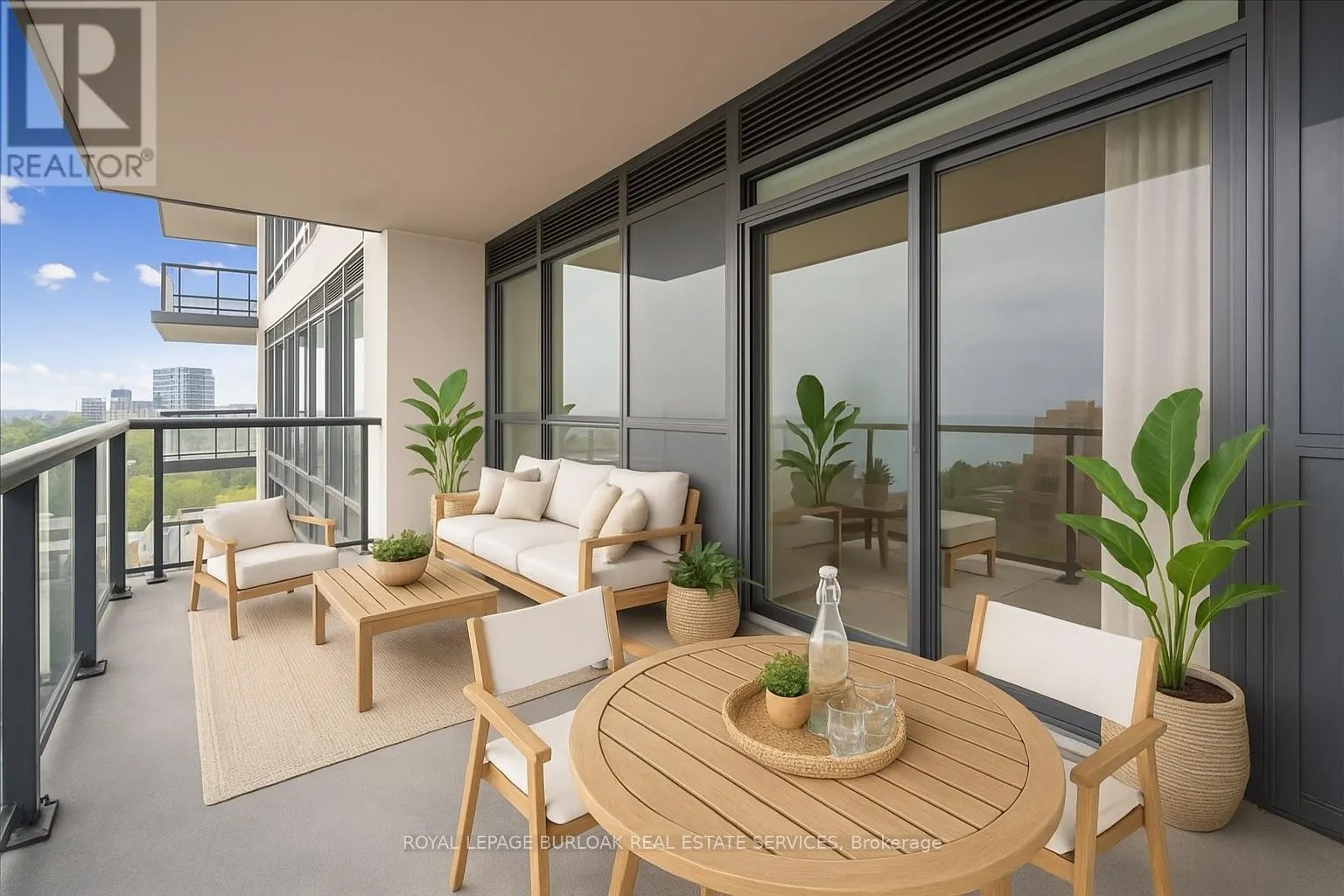 1405 - 2007 JAMES STREET