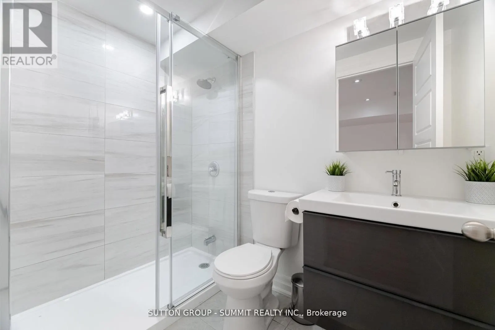 12 - 70 PLAINS ROAD W