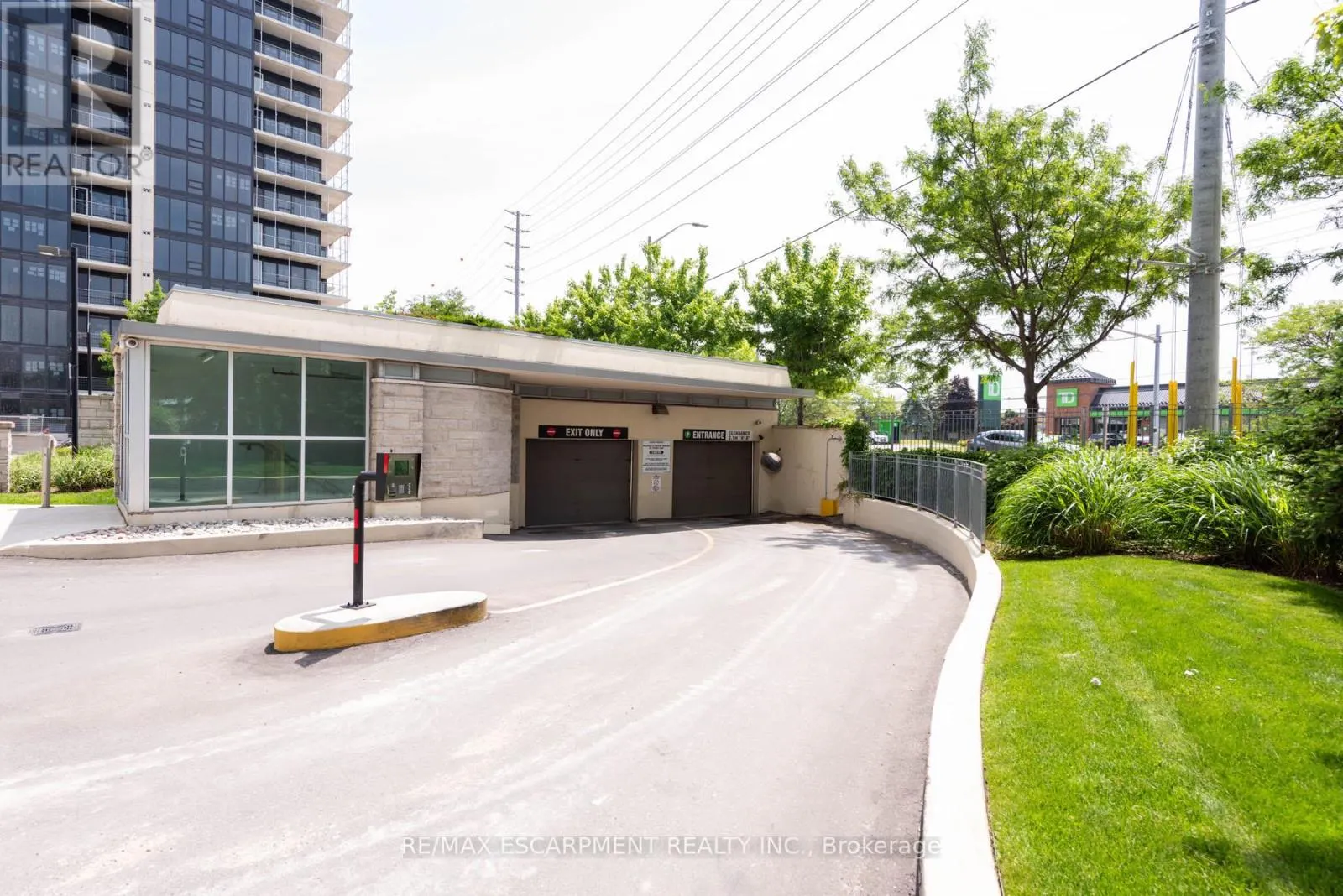 710 - 1055 SOUTHDOWN ROAD