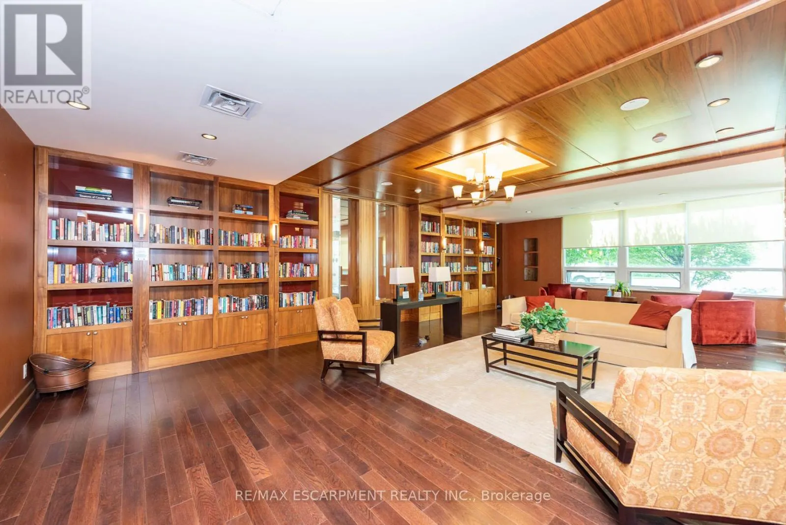 710 - 1055 SOUTHDOWN ROAD