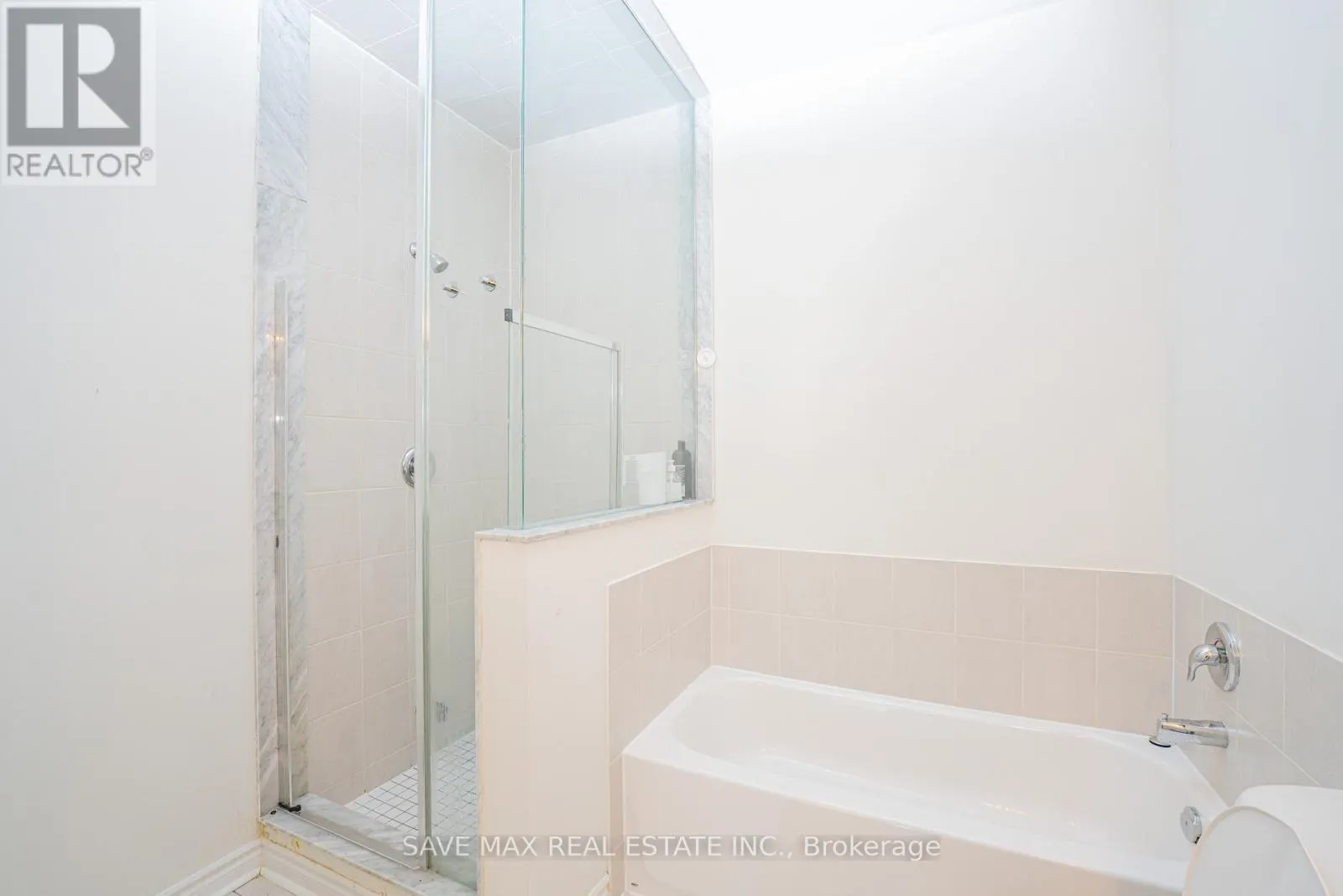 2 - 62 PRESTON MEADOW AVENUE NE