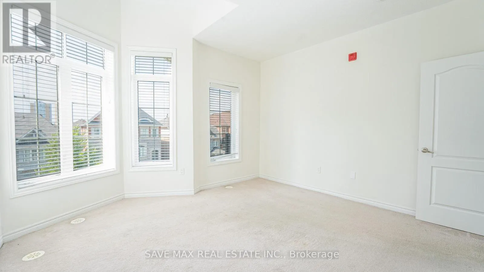 2 - 62 PRESTON MEADOW AVENUE NE