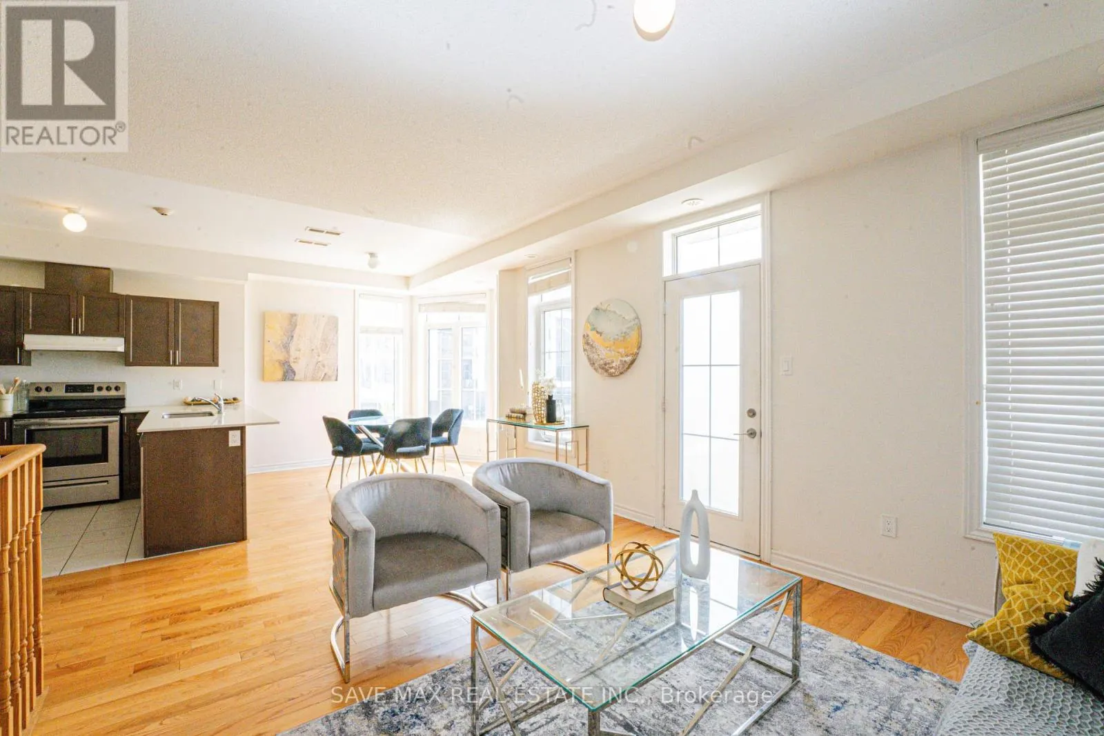 2 - 62 PRESTON MEADOW AVENUE NE