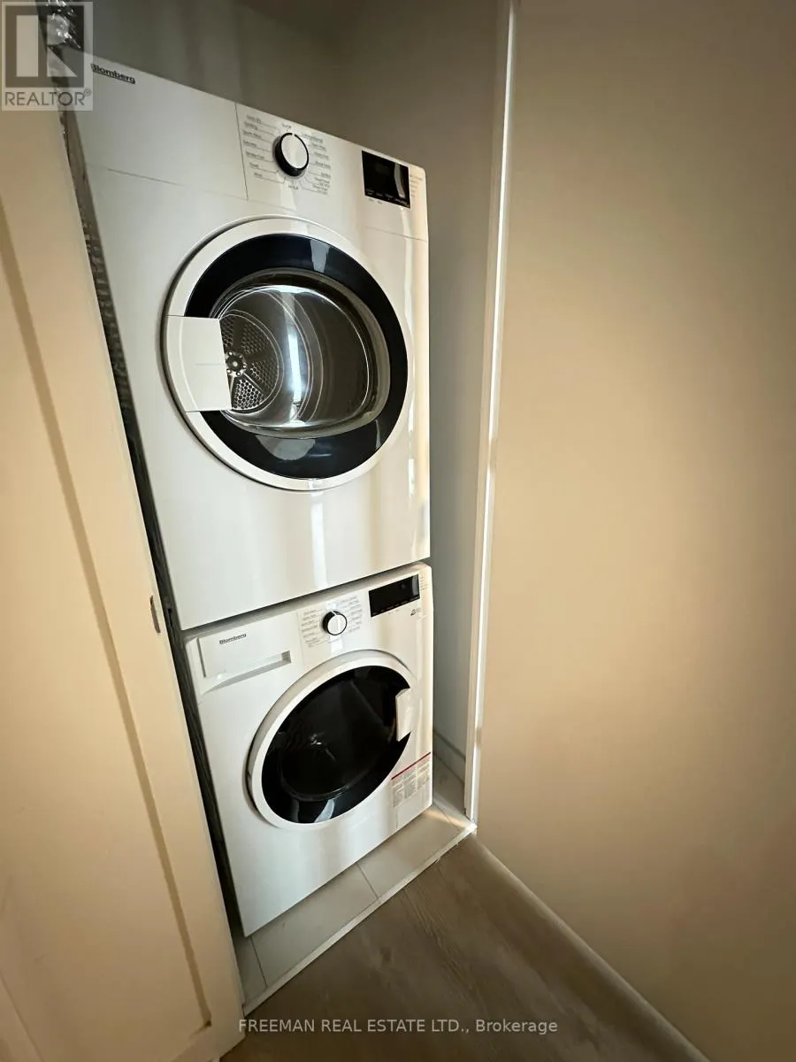 5602 - 3900 CONFEDERATION PARKWAY