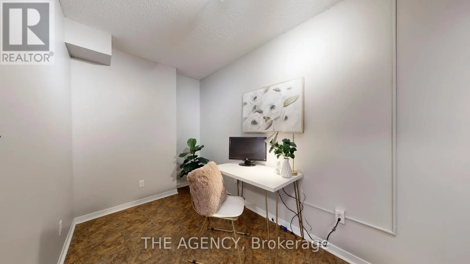 119 - 60 SOUTHPORT STREET NW