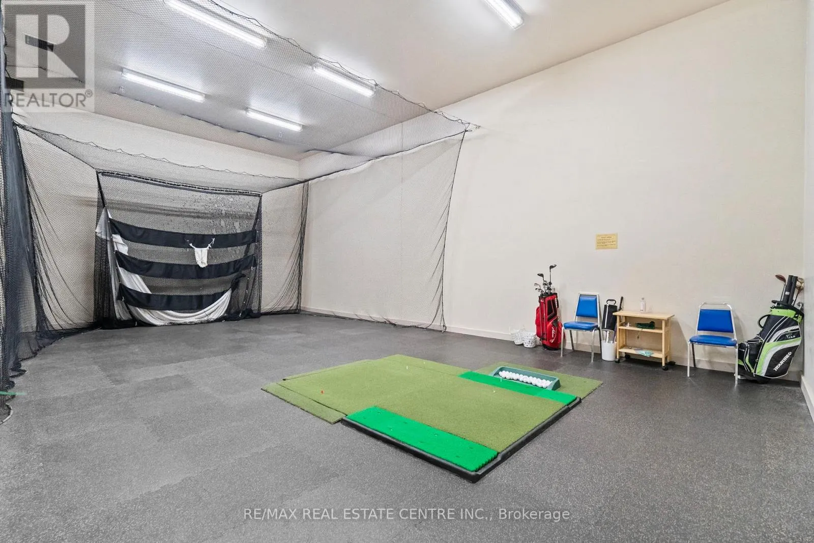 209 - 5090 PINEDALE AVE AVENUE