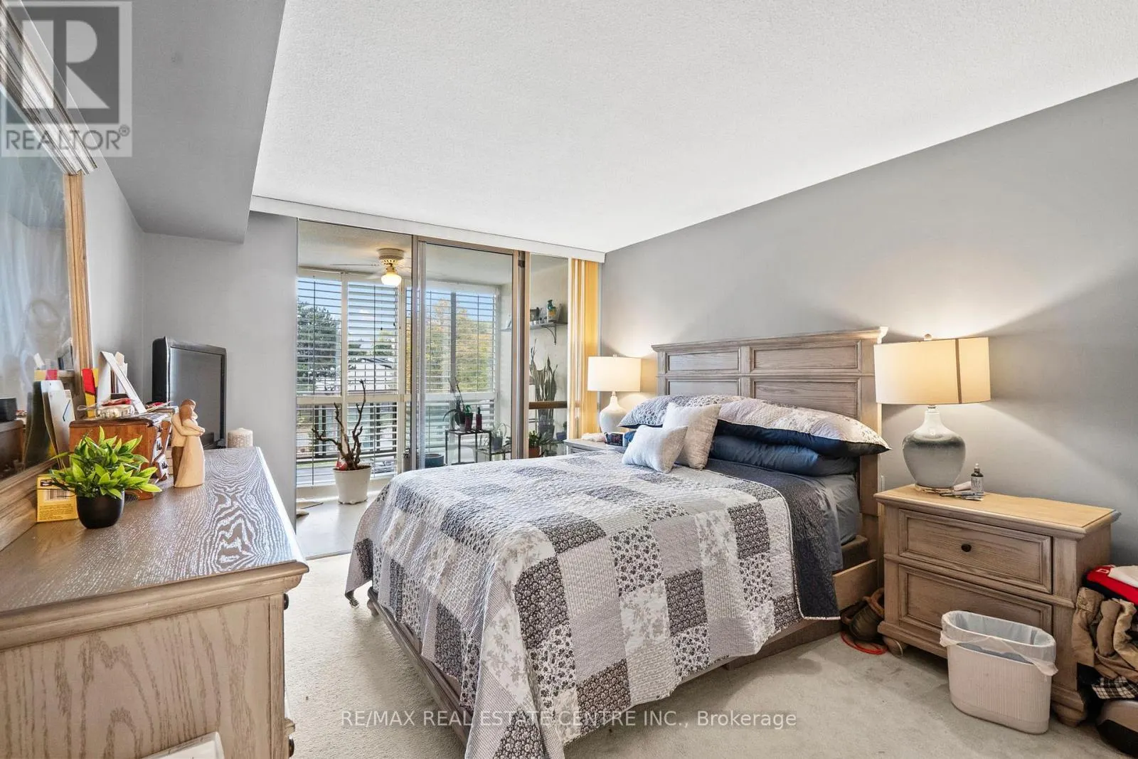 209 - 5090 PINEDALE AVE AVENUE