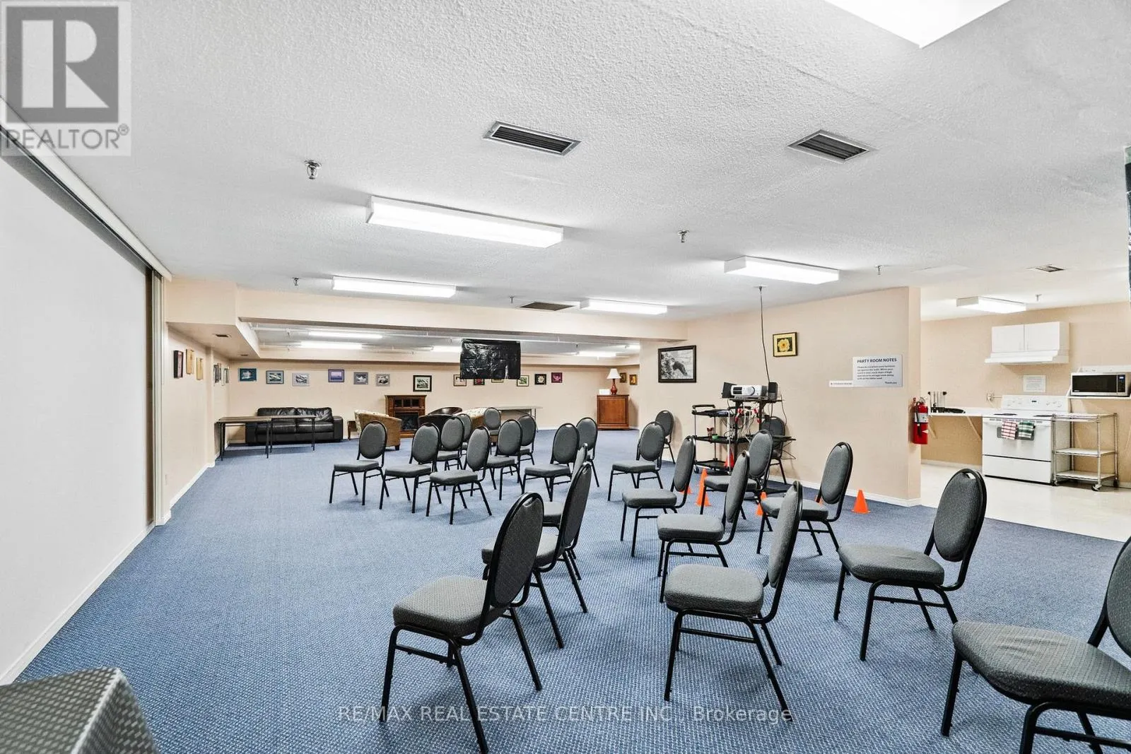 209 - 5090 PINEDALE AVE AVENUE