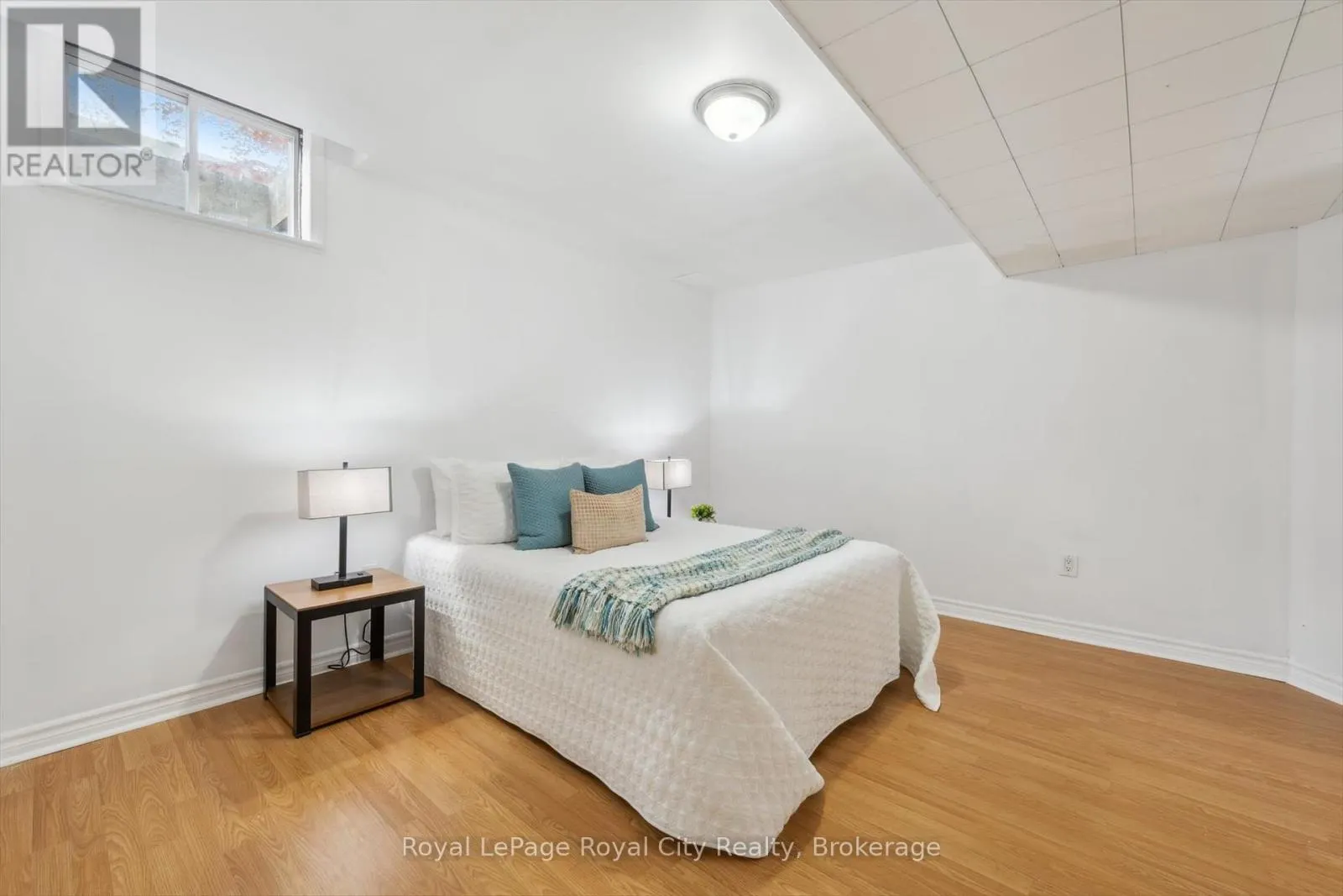 1617 GOWLING TERRACE