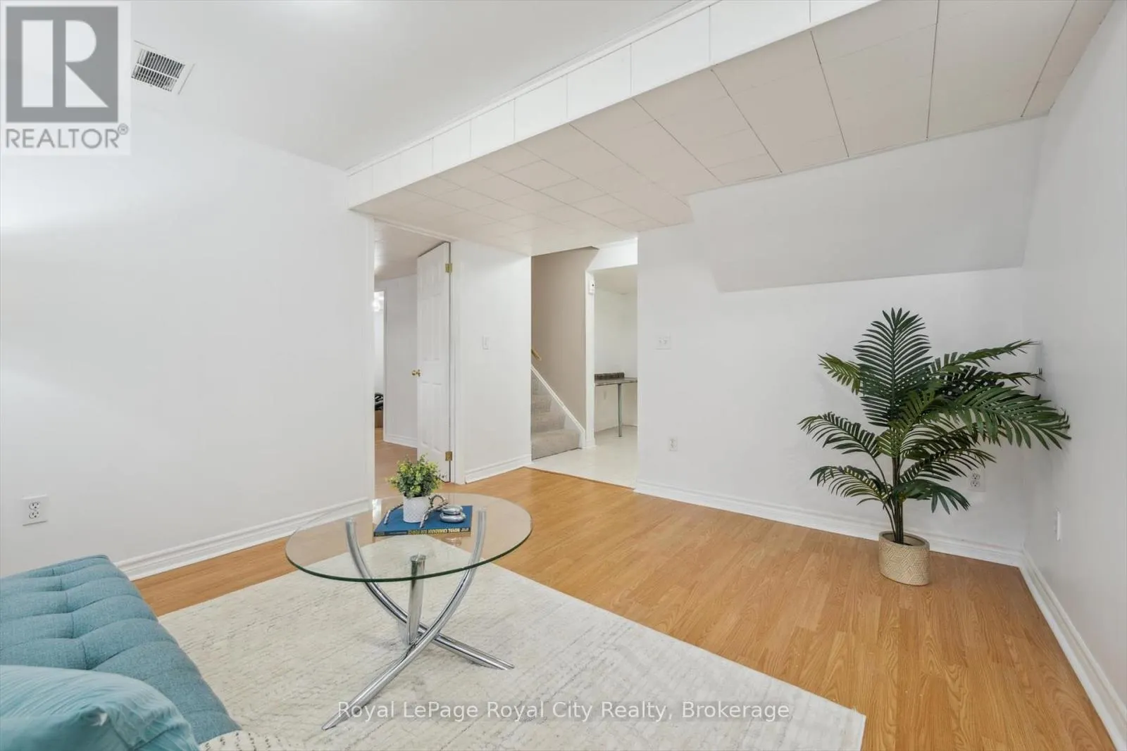 1617 GOWLING TERRACE