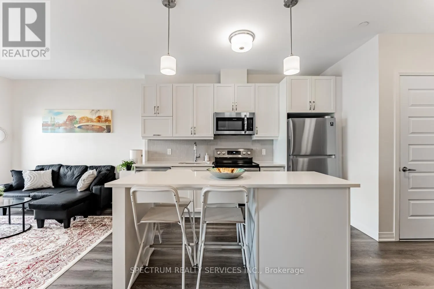 531 - 102 GROVEWOOD COMMON