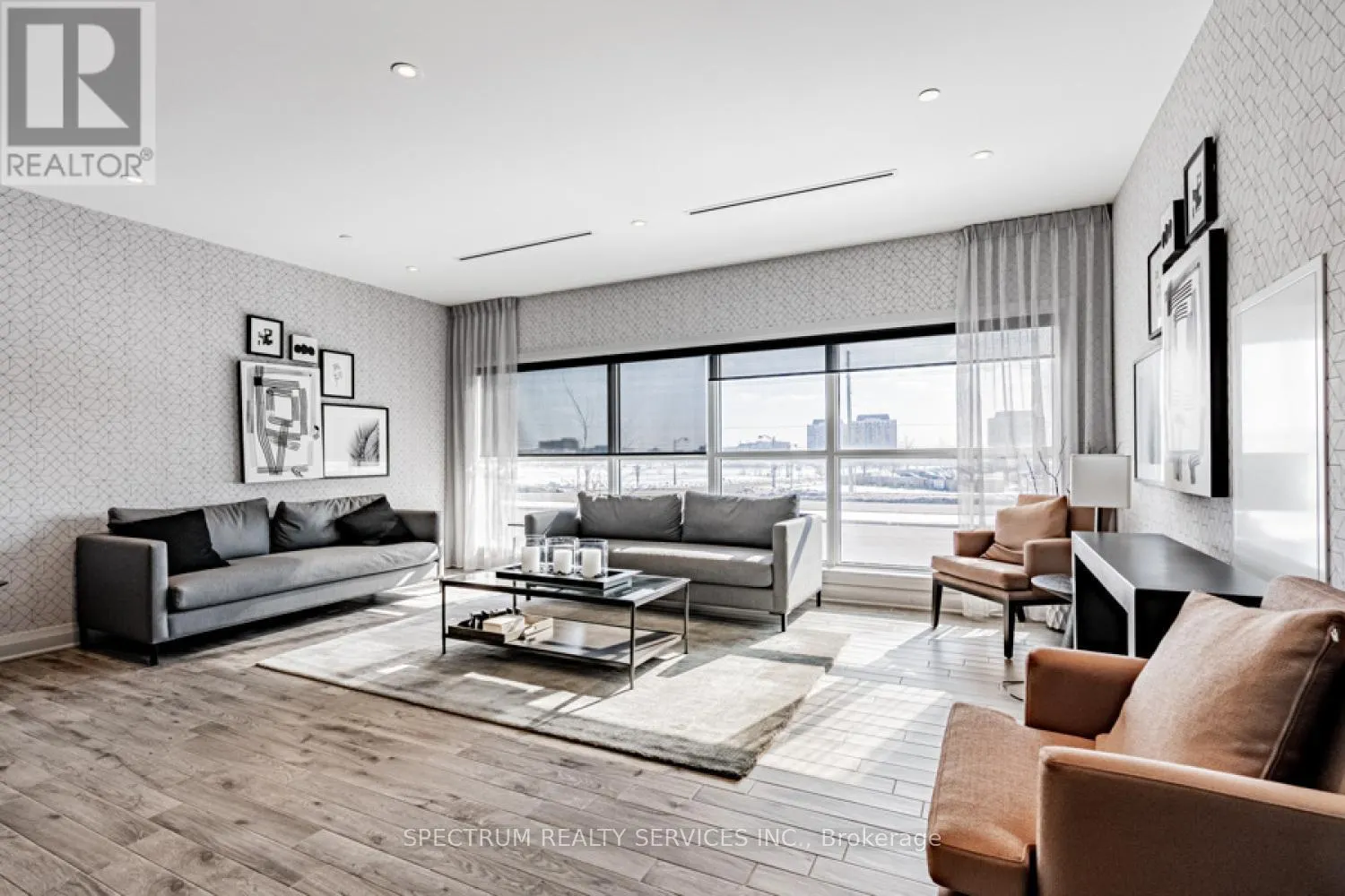 531 - 102 GROVEWOOD COMMON