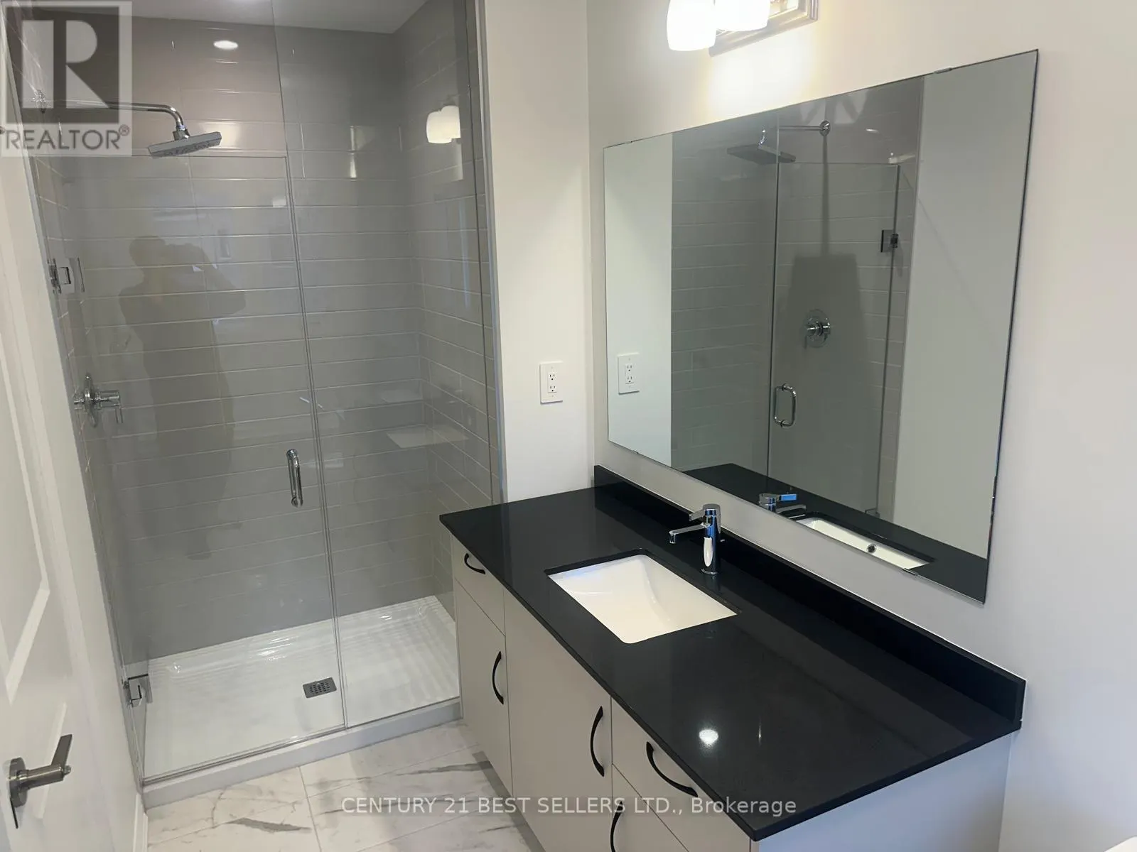 1474 SAVOLINE BOULEVARD