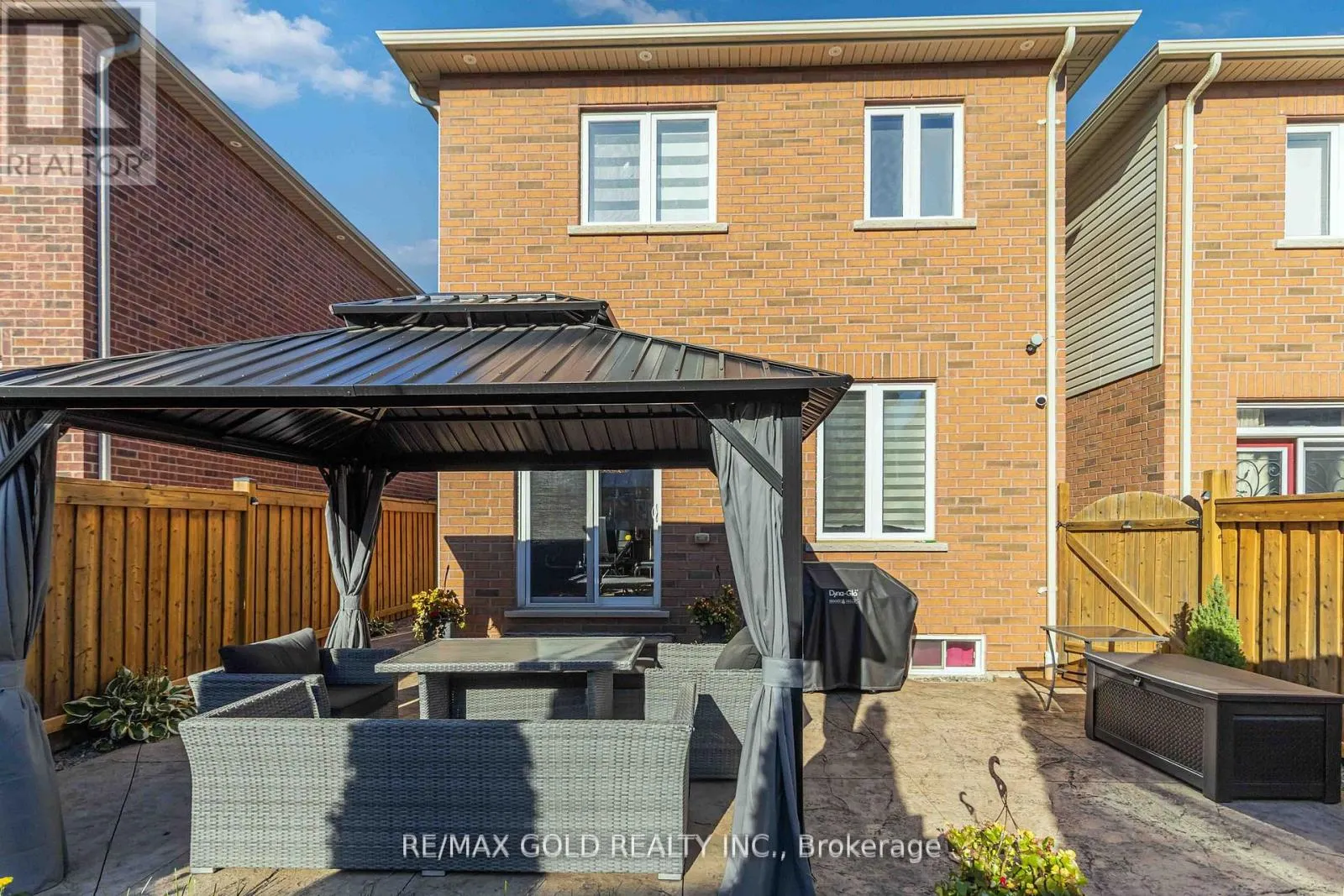 110 KEMPENFELT TRAIL