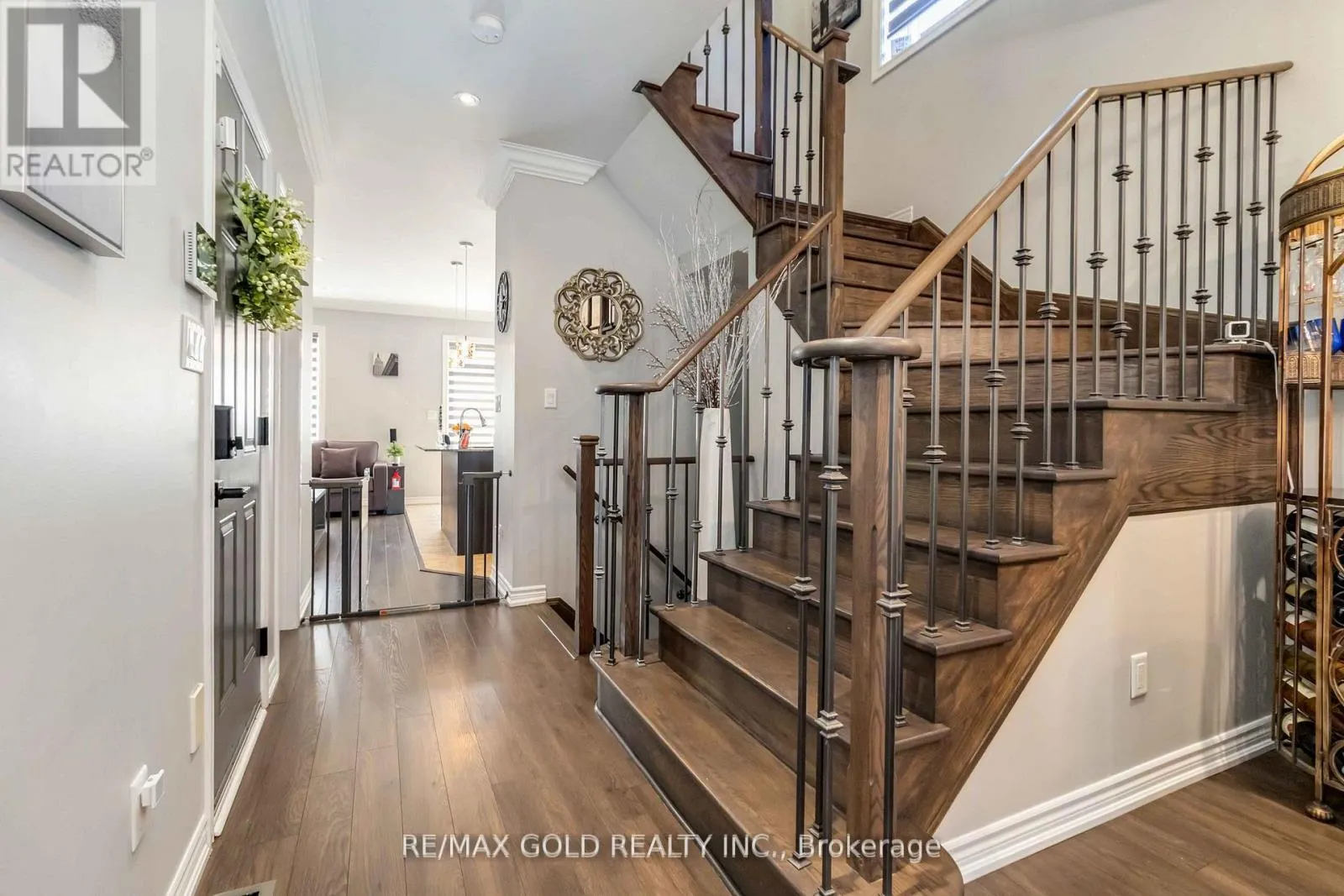 110 KEMPENFELT TRAIL