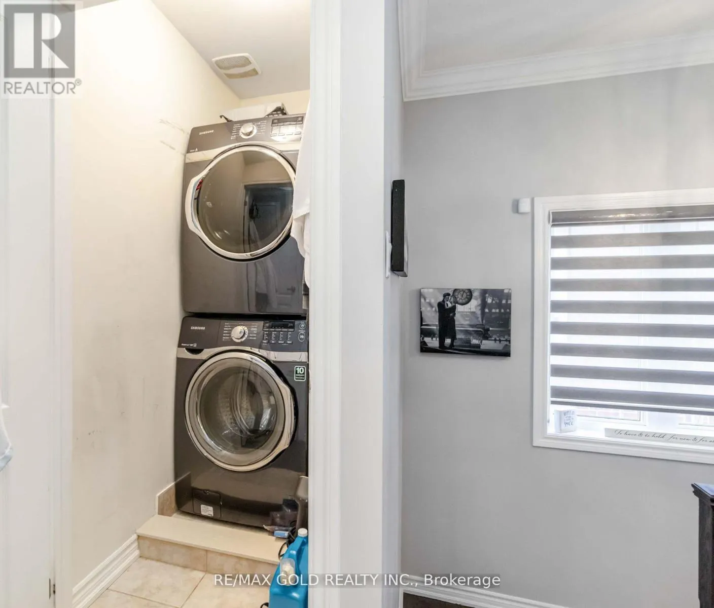 110 KEMPENFELT TRAIL