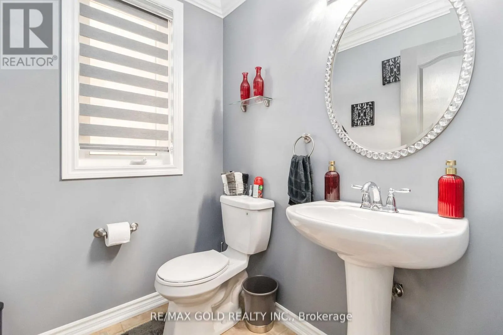 110 KEMPENFELT TRAIL