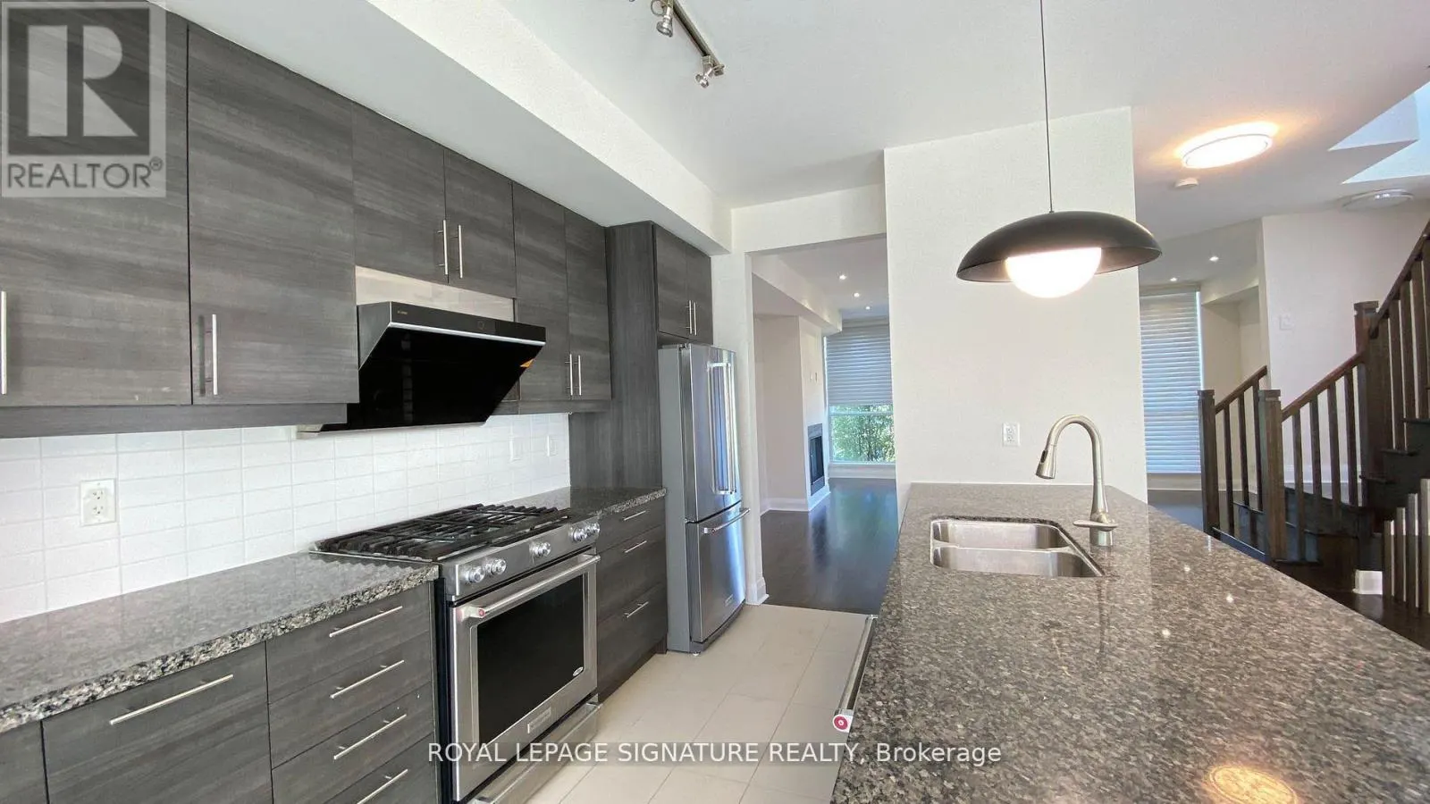 1 - 5040 FOUR SPRINGS AVENUE