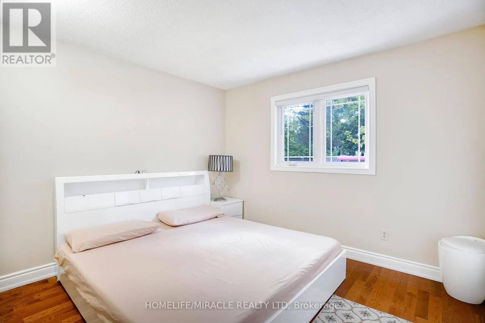 409 - 3353 MARTINS PINE CRESCENT