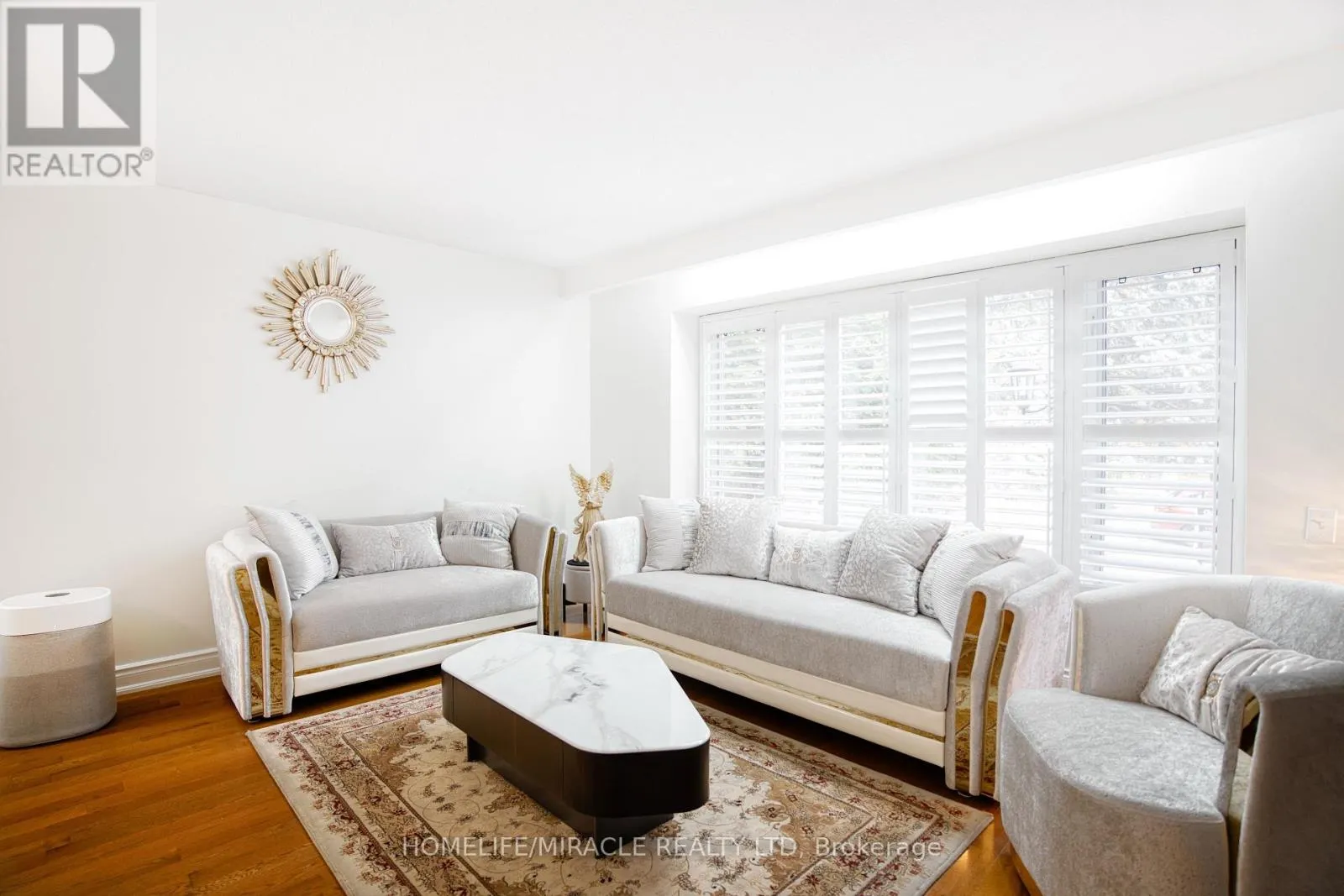 409 - 3353 MARTINS PINE CRESCENT