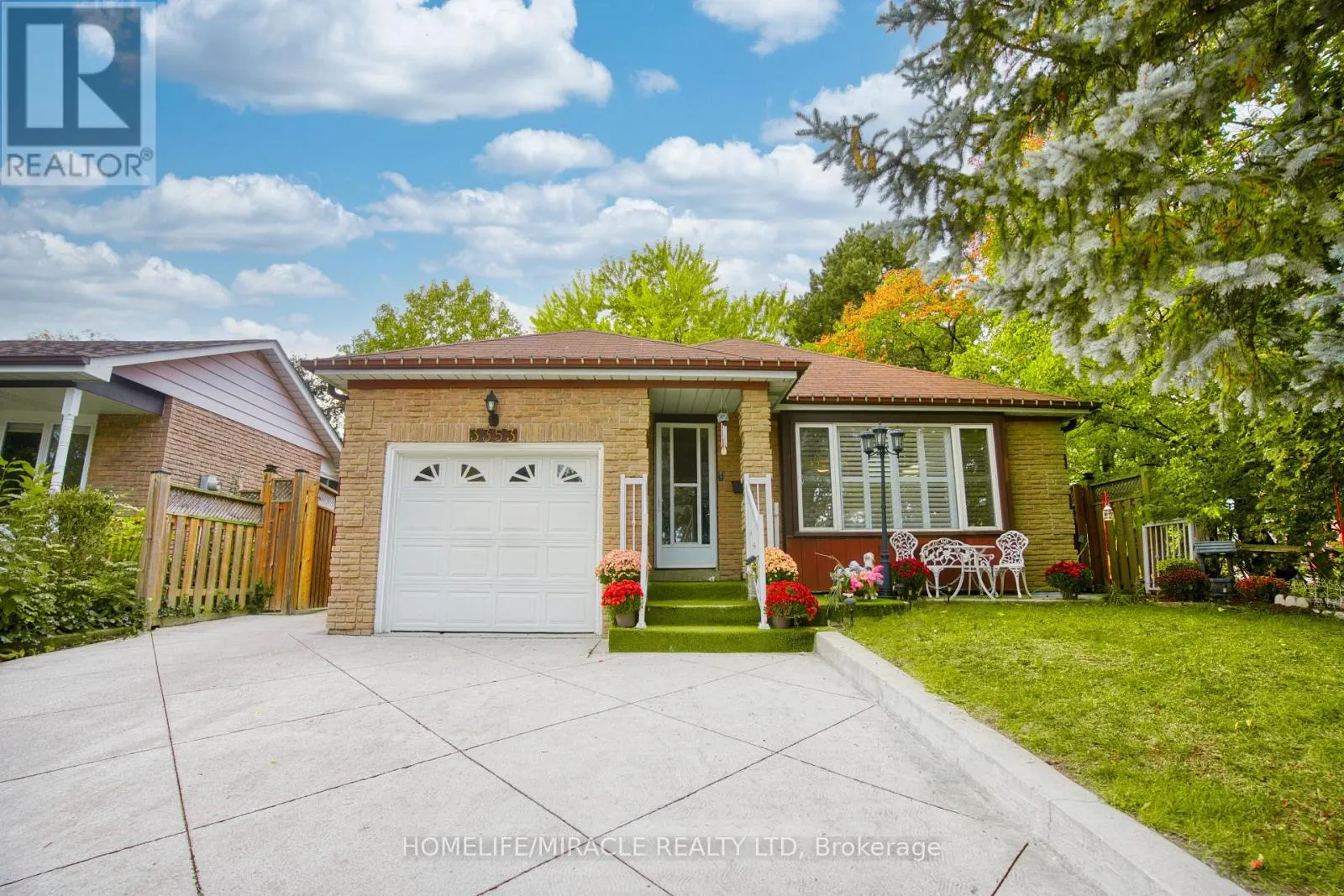 409 - 3353 MARTINS PINE CRESCENT