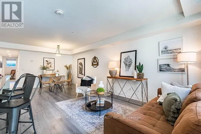 104 - 3058 SIXTH LINE