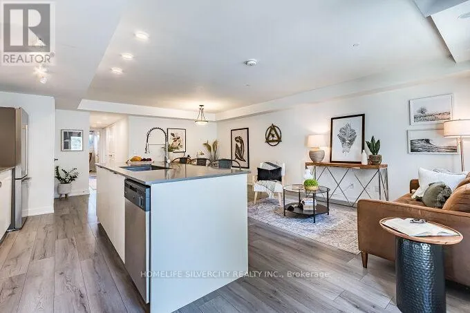 104 - 3058 SIXTH LINE