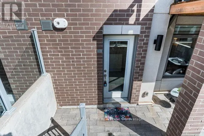 104 - 3058 SIXTH LINE