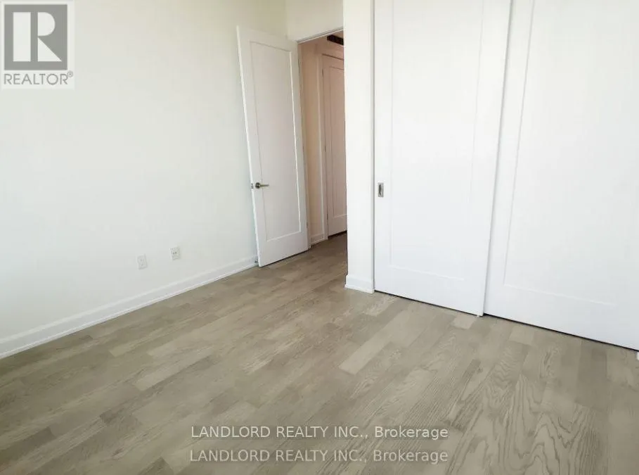 2206 - 3220 WILLIAM COLTSON AVENUE