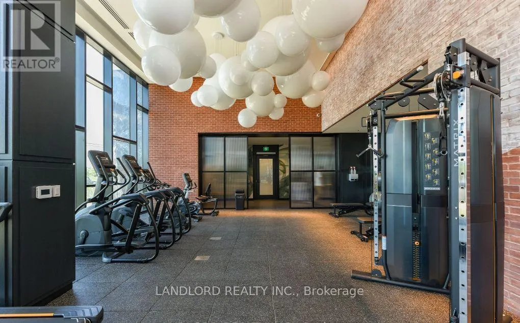 2206 - 3220 WILLIAM COLTSON AVENUE